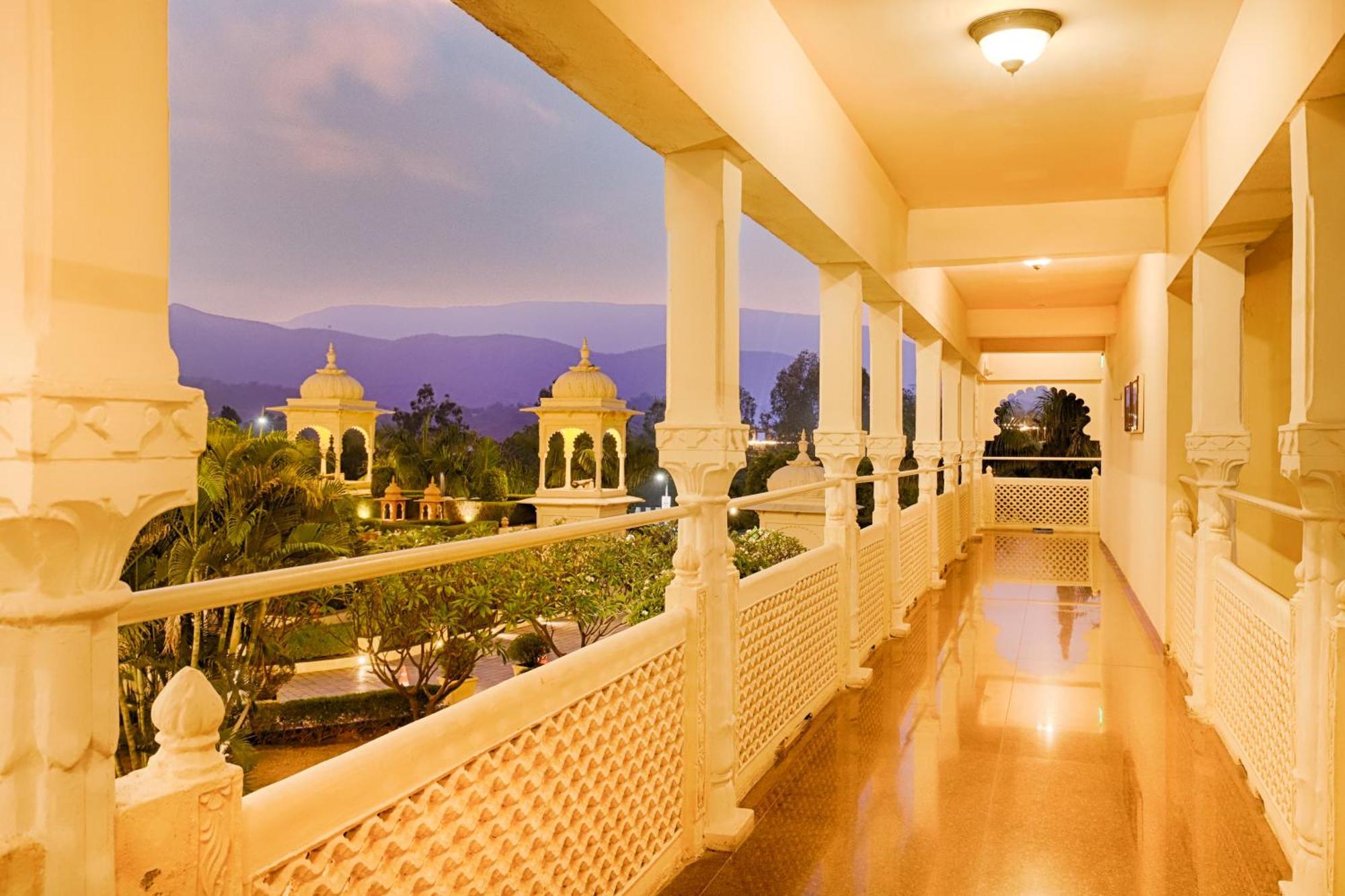 Club Mahindra Udaipur Hotel Kültér fotó