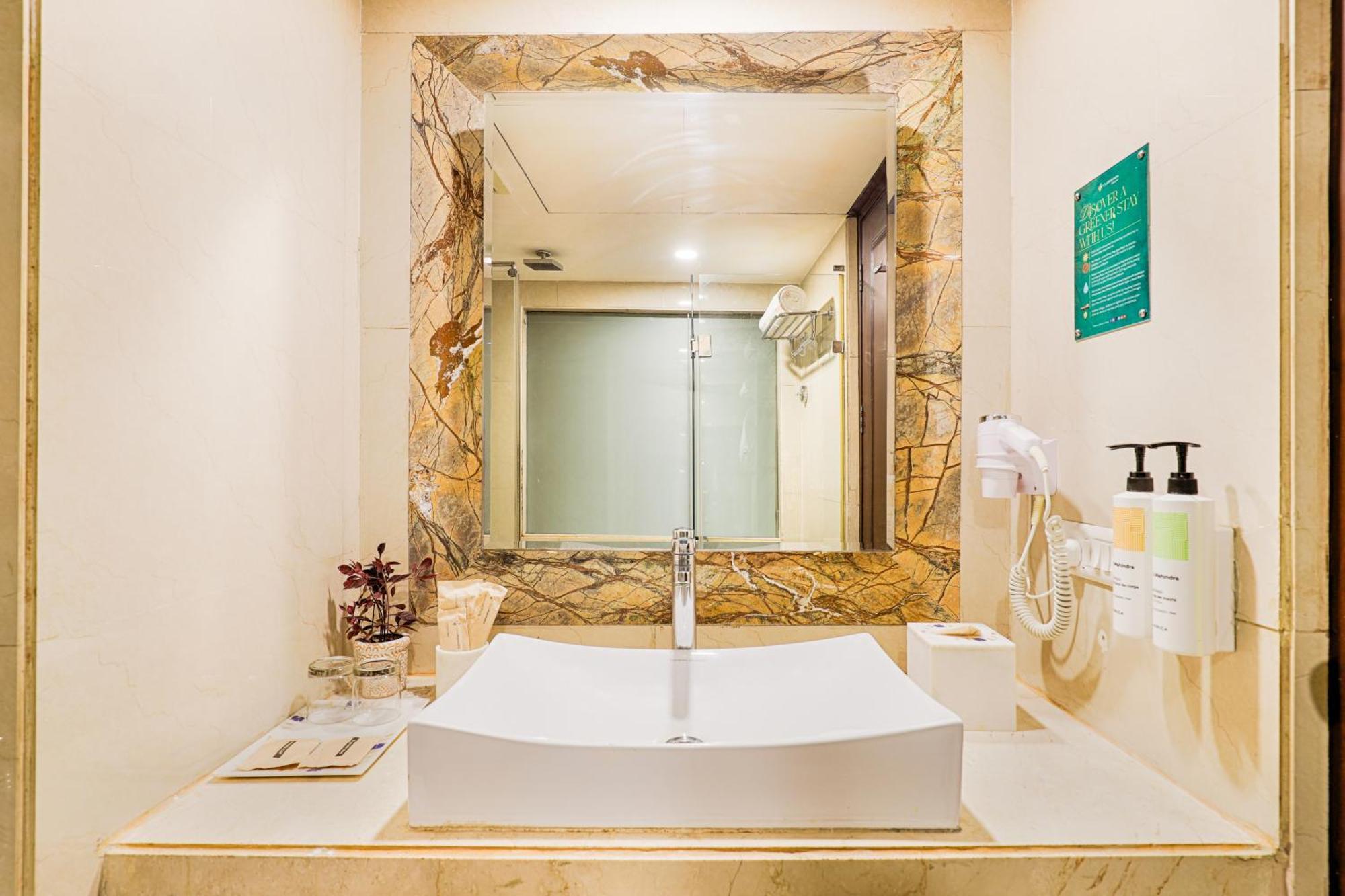 Club Mahindra Udaipur Hotel Kültér fotó