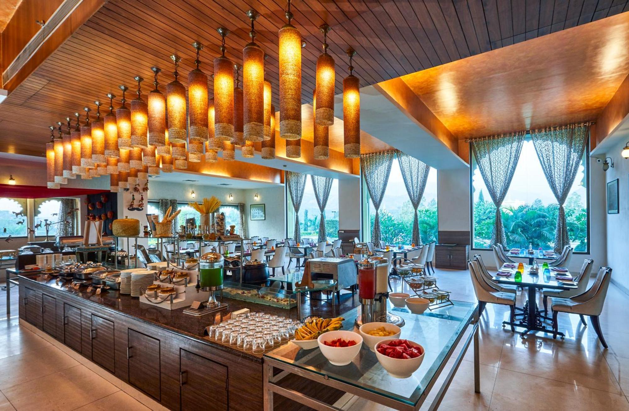 Club Mahindra Udaipur Hotel Kültér fotó